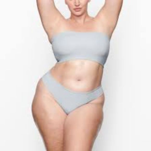 SKIMS Other - Skims Fits Everybody Bandeau Bralette In Sky XXS